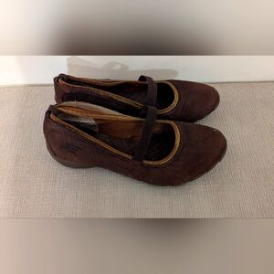 AE Brown Suede Ballerina Flats - Women's Size 9